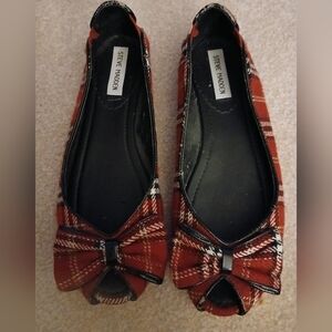Steve Madden Red and Black Plaid Flats